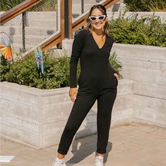 Smash + Tess Friday Romper – Black | Made in Canada Size L - Picture 3 of 11